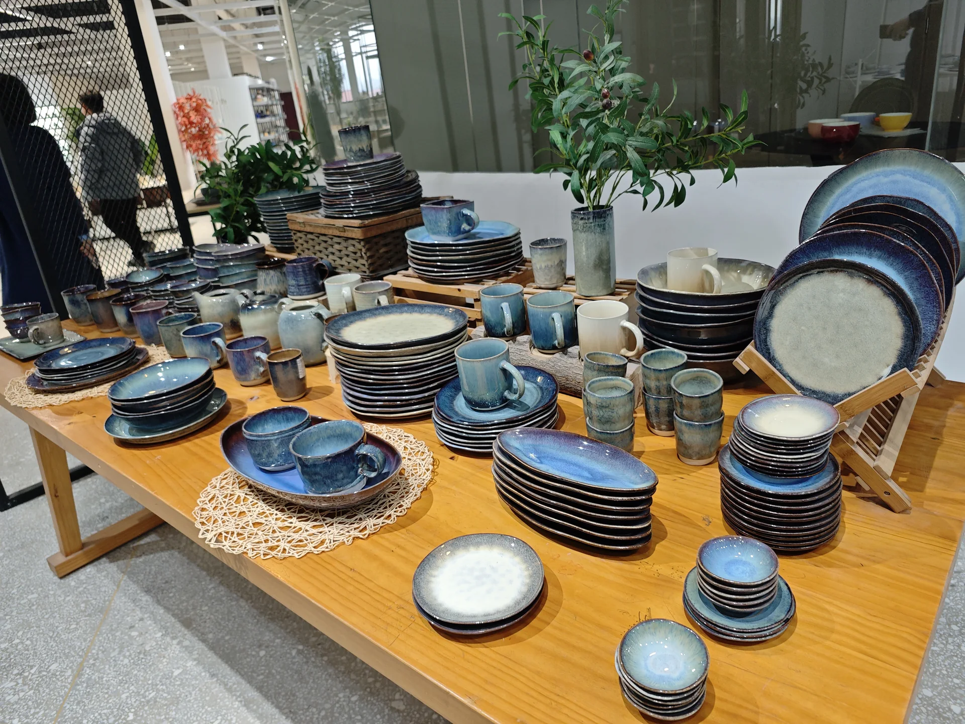 How to Choose a Reliable Ceramic Tableware Manufacturer in China: A Buyer Brief Framework