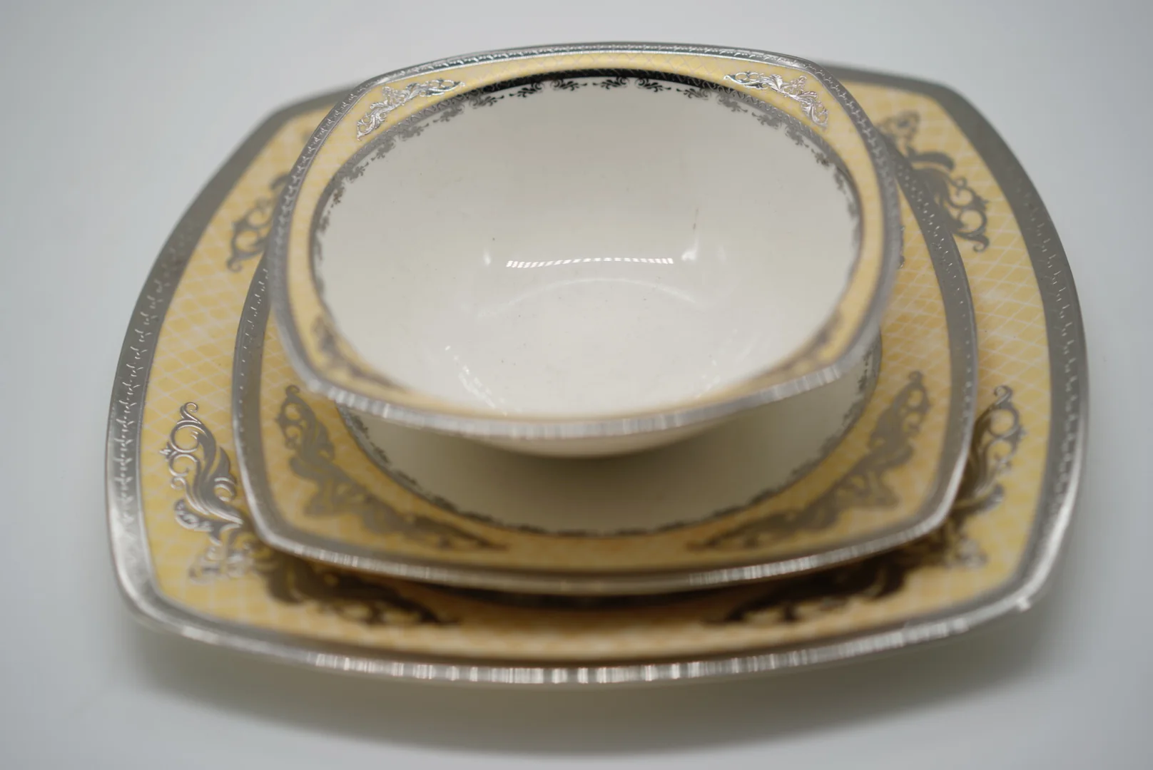 How International Buyers Should Plan Stoneware Dinnerware Sourcing With A Reliable Supplier: A Practical Brief Framework