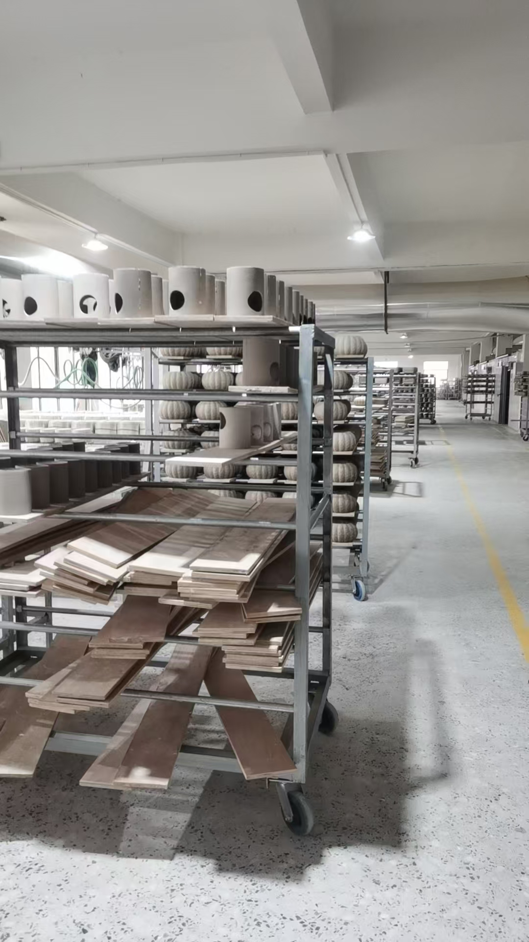 How to Reduce Ceramic Breakage During Shipping: A Sourcing Guide for Importers and Retailers