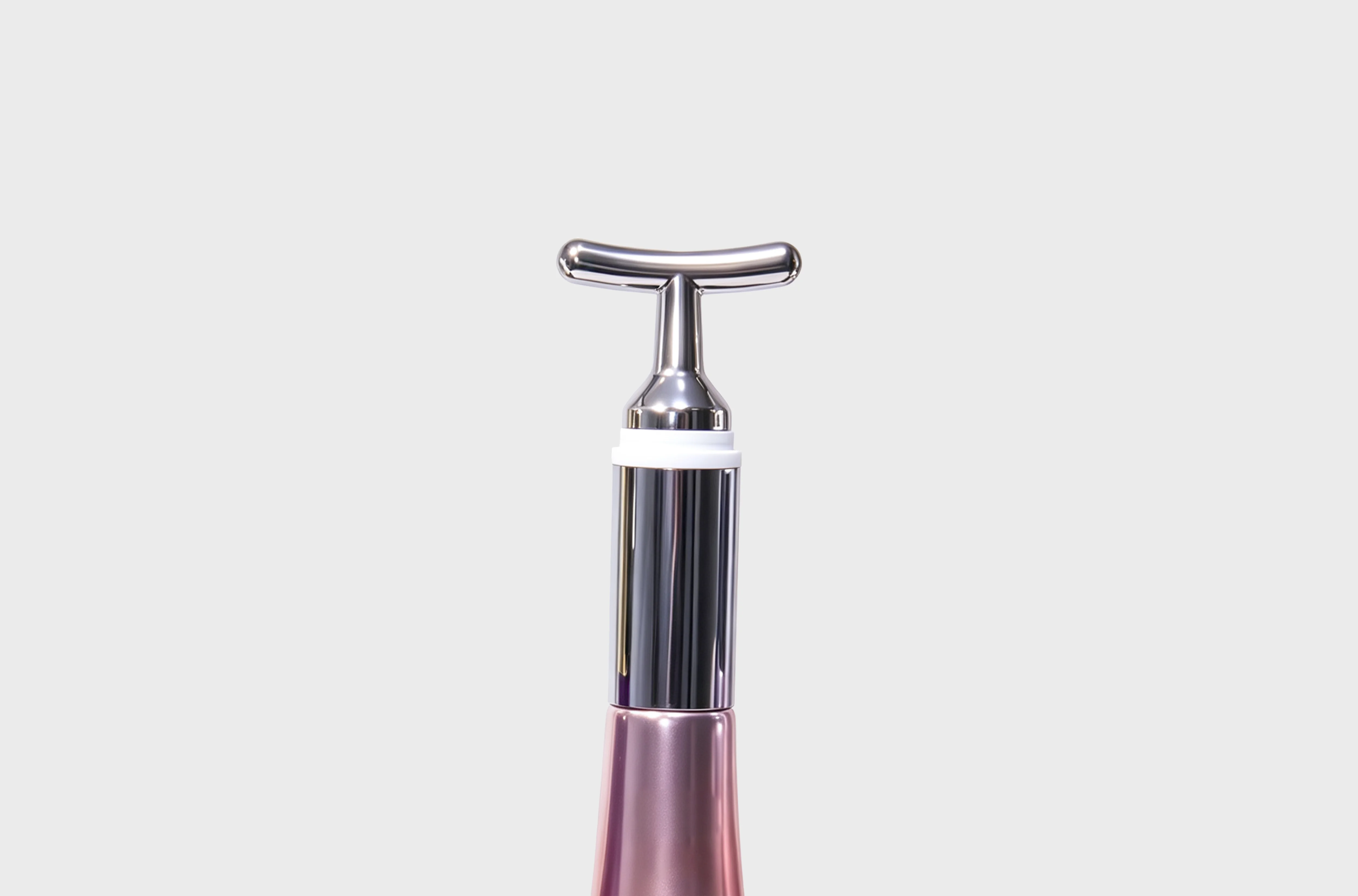 Vibrating eye-care tube with T-bar tip