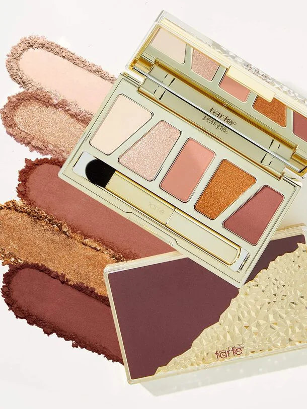 Makeup compact