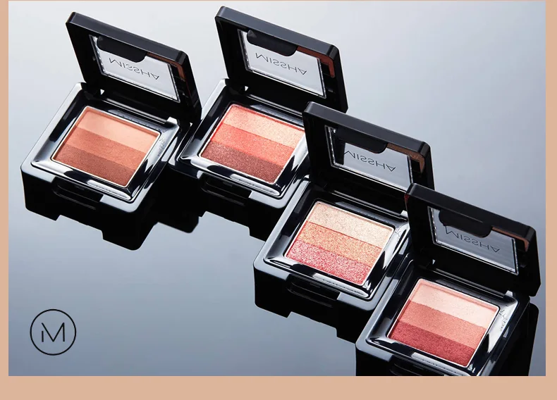 Makeup compact
