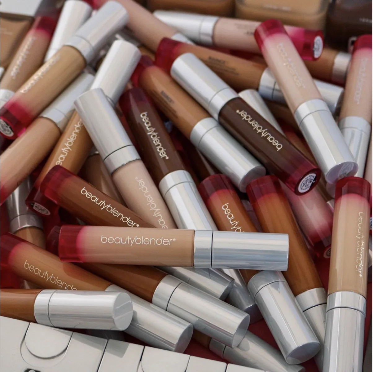 Precision lip colour pack