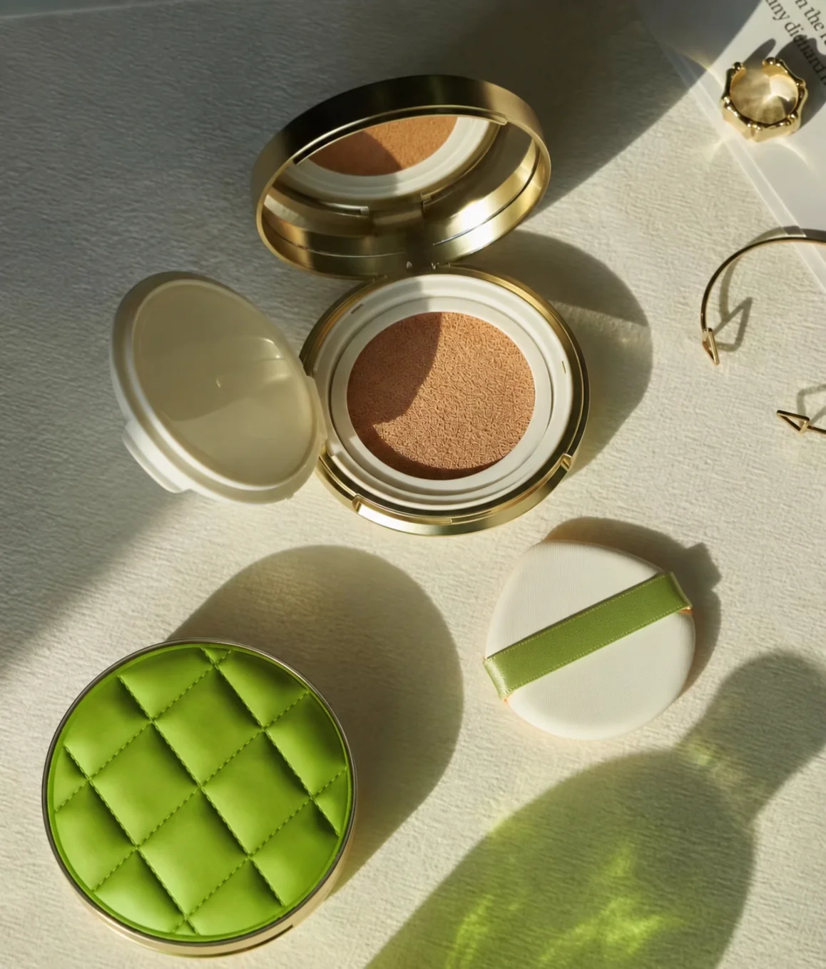 Cushion compact